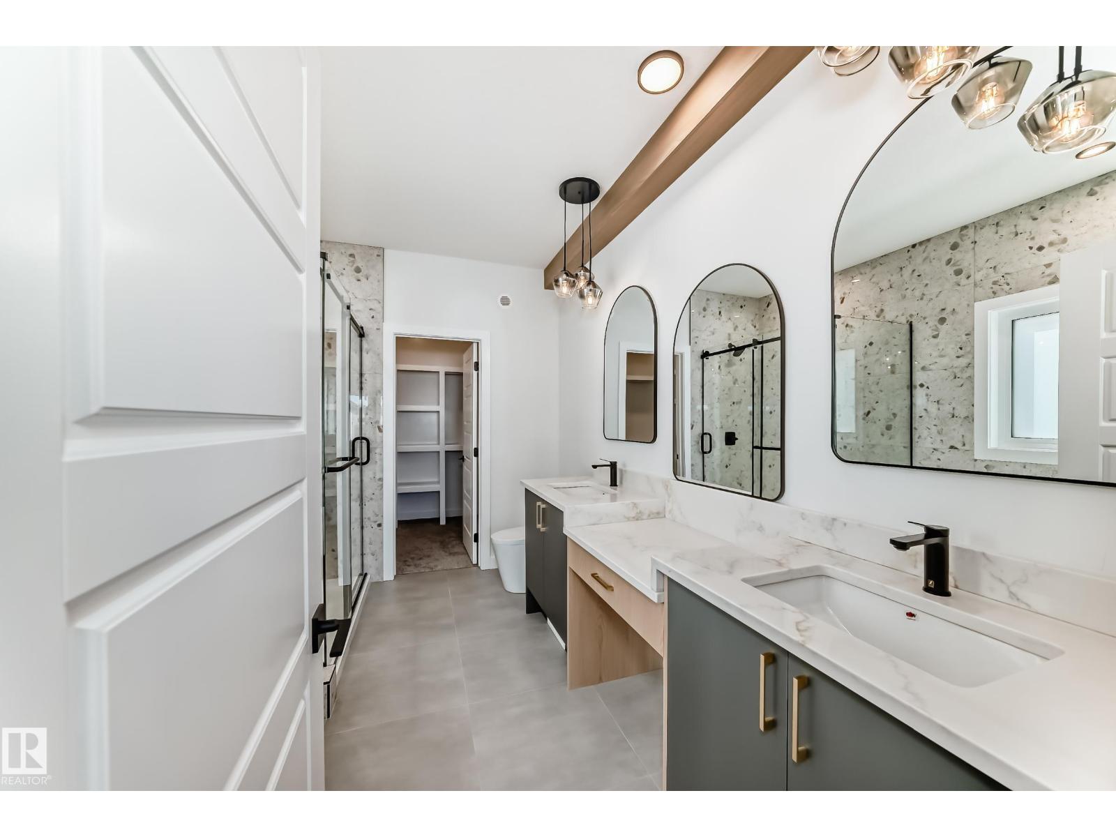 341 ROBERTS WD, Leduc