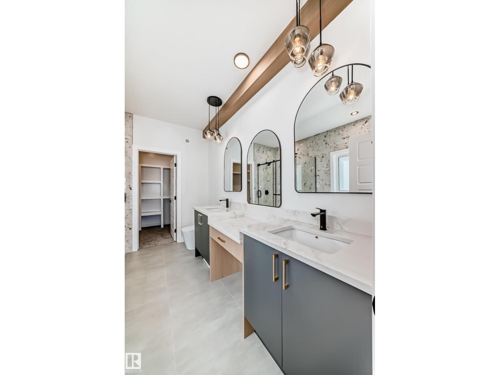 341 ROBERTS WD, Leduc