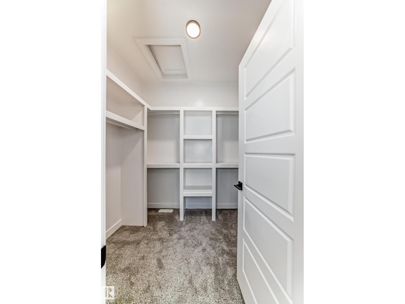 341 ROBERTS WD, Leduc