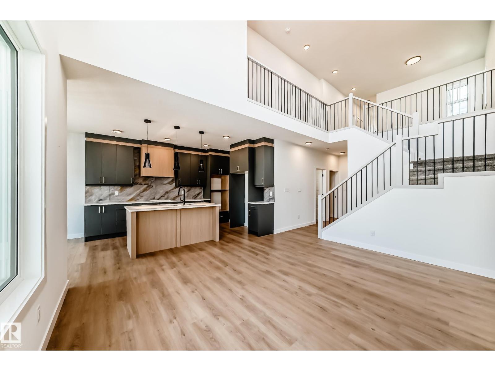 341 ROBERTS WD, Leduc