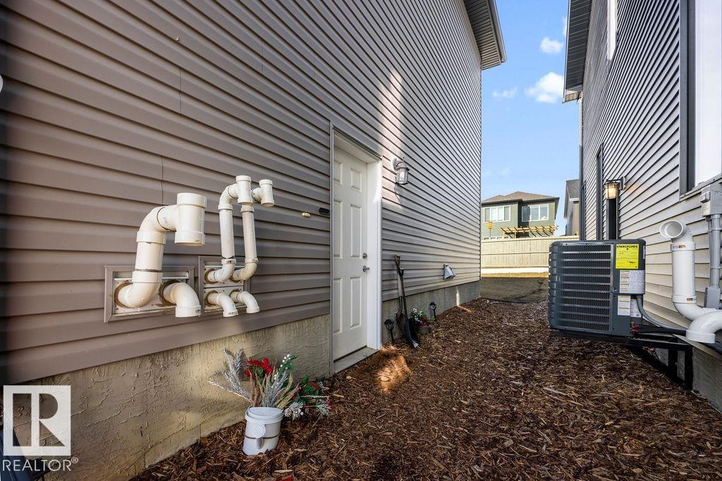 17820 70 ST NW, Edmonton