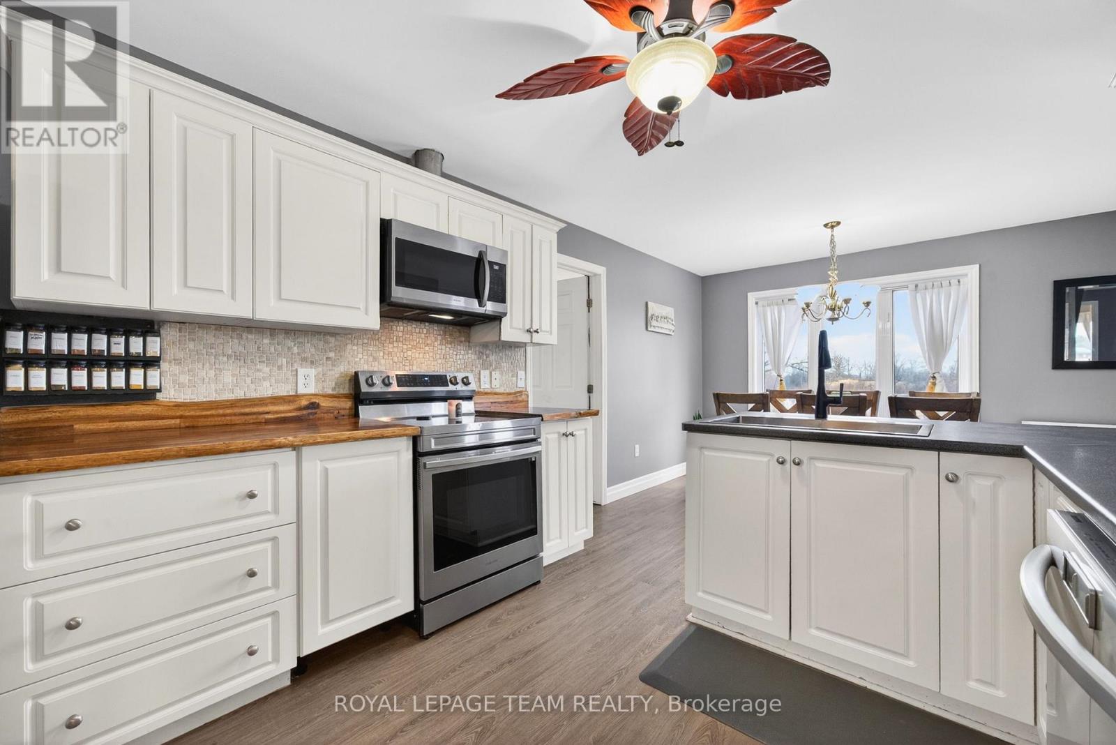 281 BRISTOW DRIVE - 21