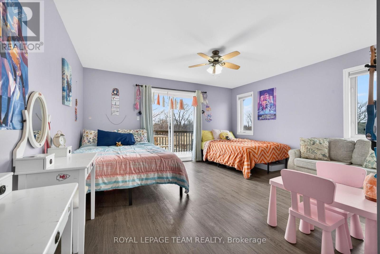 281 BRISTOW DRIVE - 26