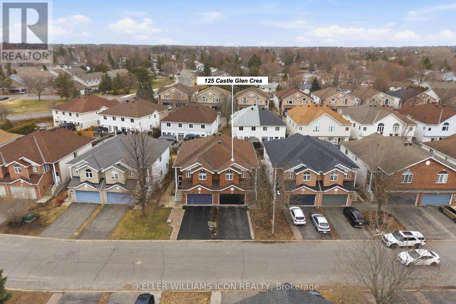 125 CASTLE GLEN CRESCENT - 4