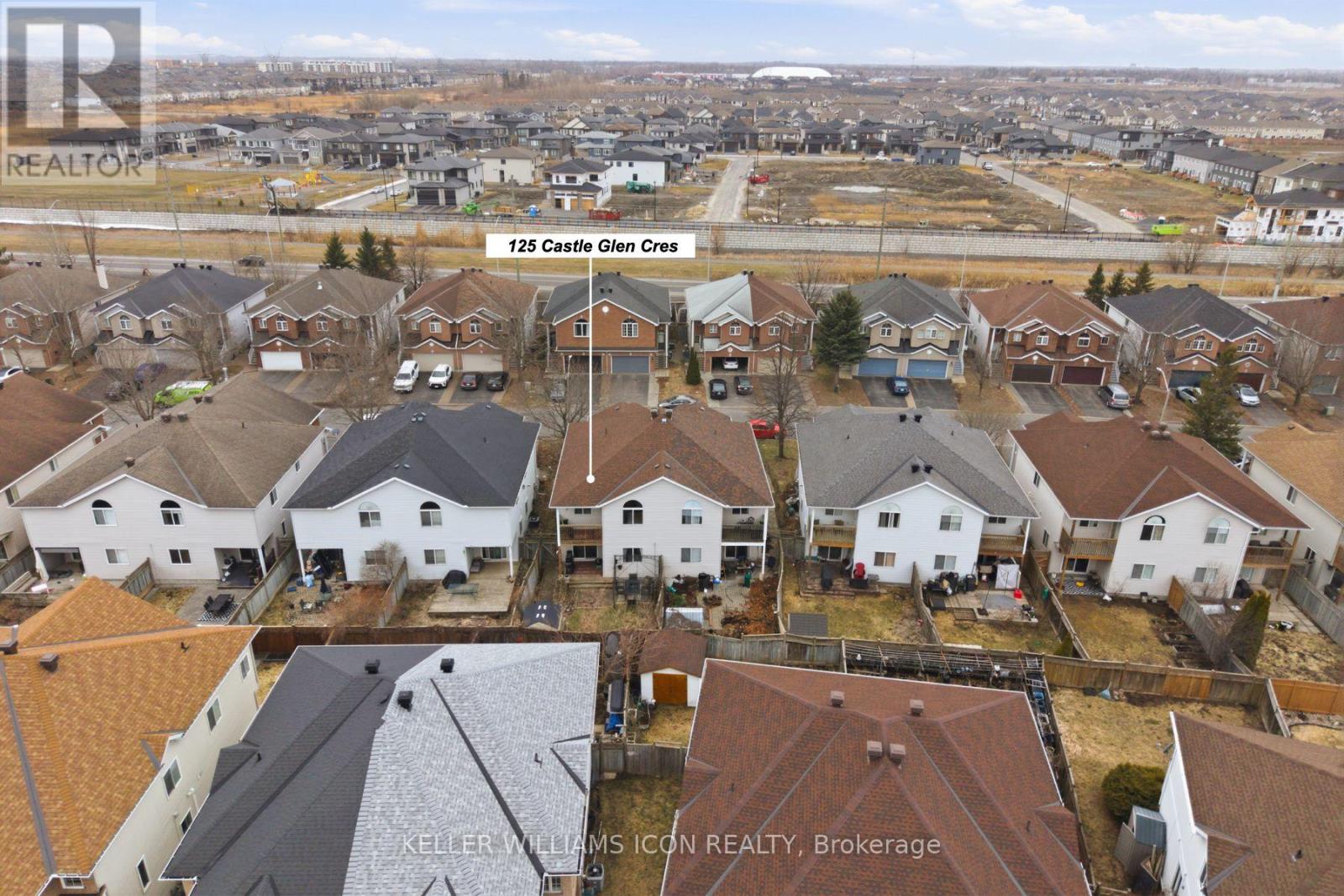 125 CASTLE GLEN CRESCENT - 45