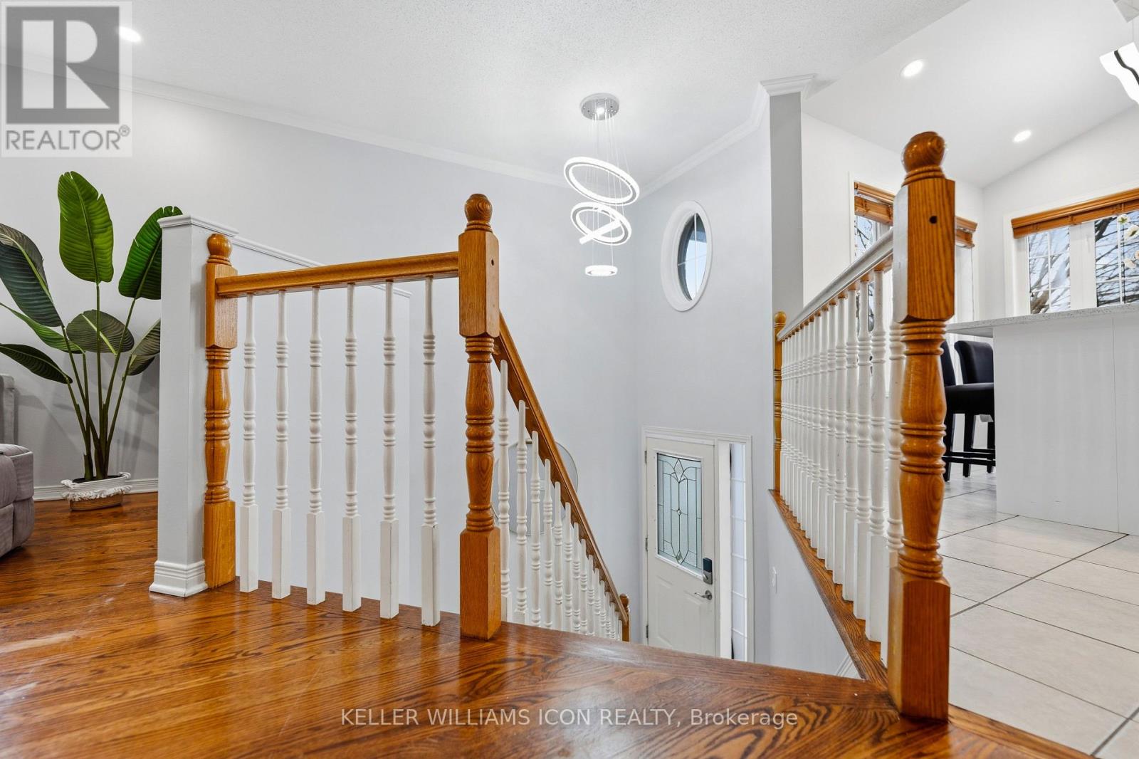 125 CASTLE GLEN CRESCENT - 6