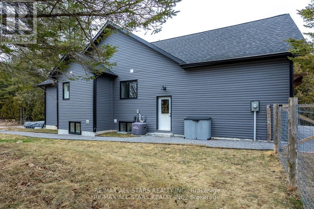 552 COUNTY ROAD 40 - 45