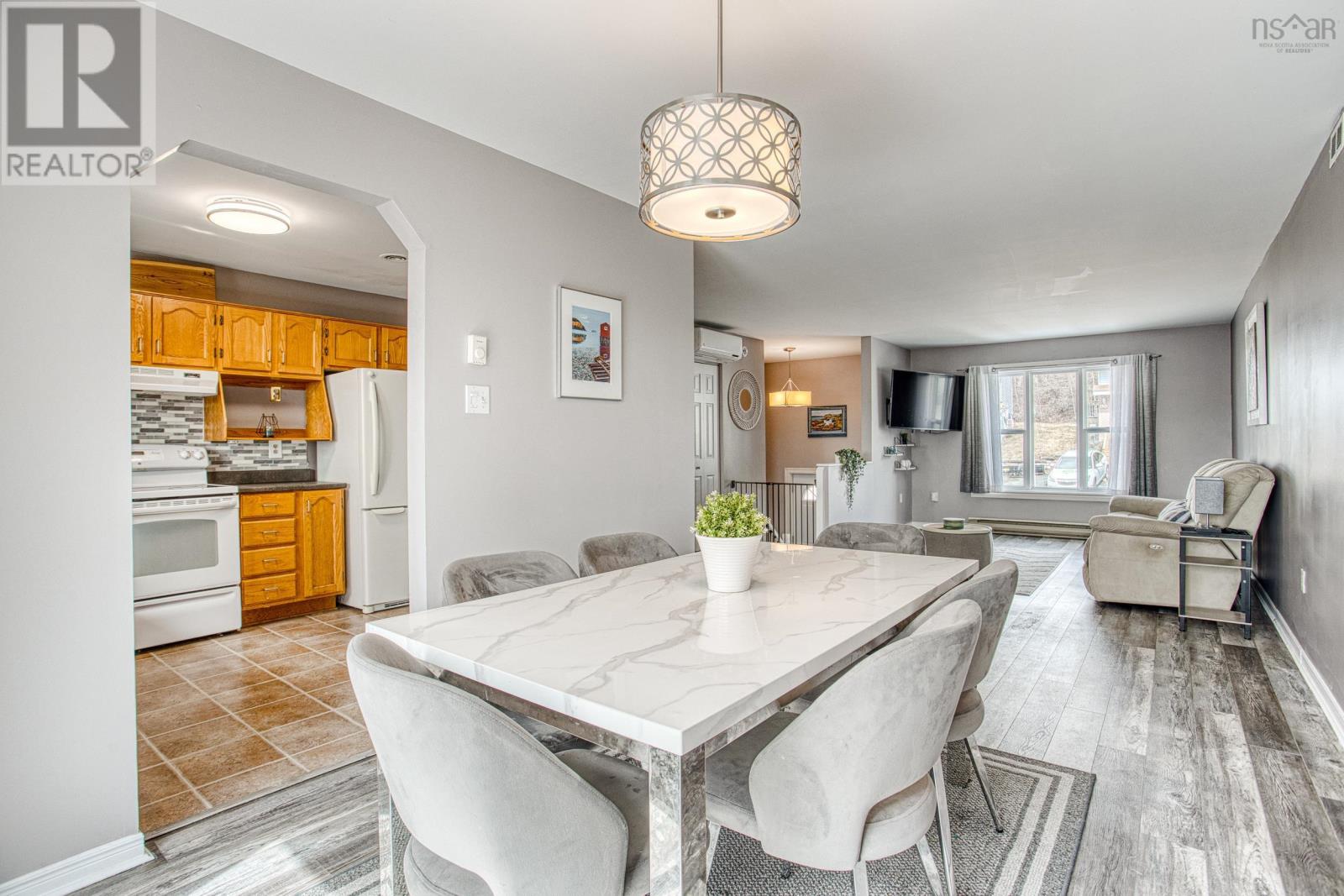 Property 14 of 45 of 33 Florence Place Court