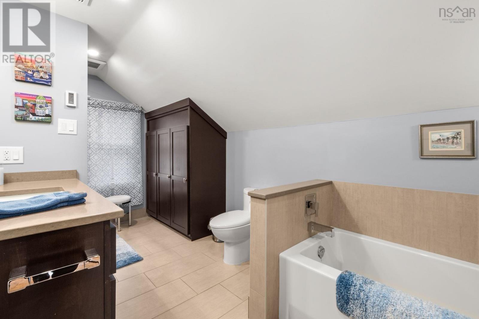 Property 20 of 49 of 8 Eaton Avenue