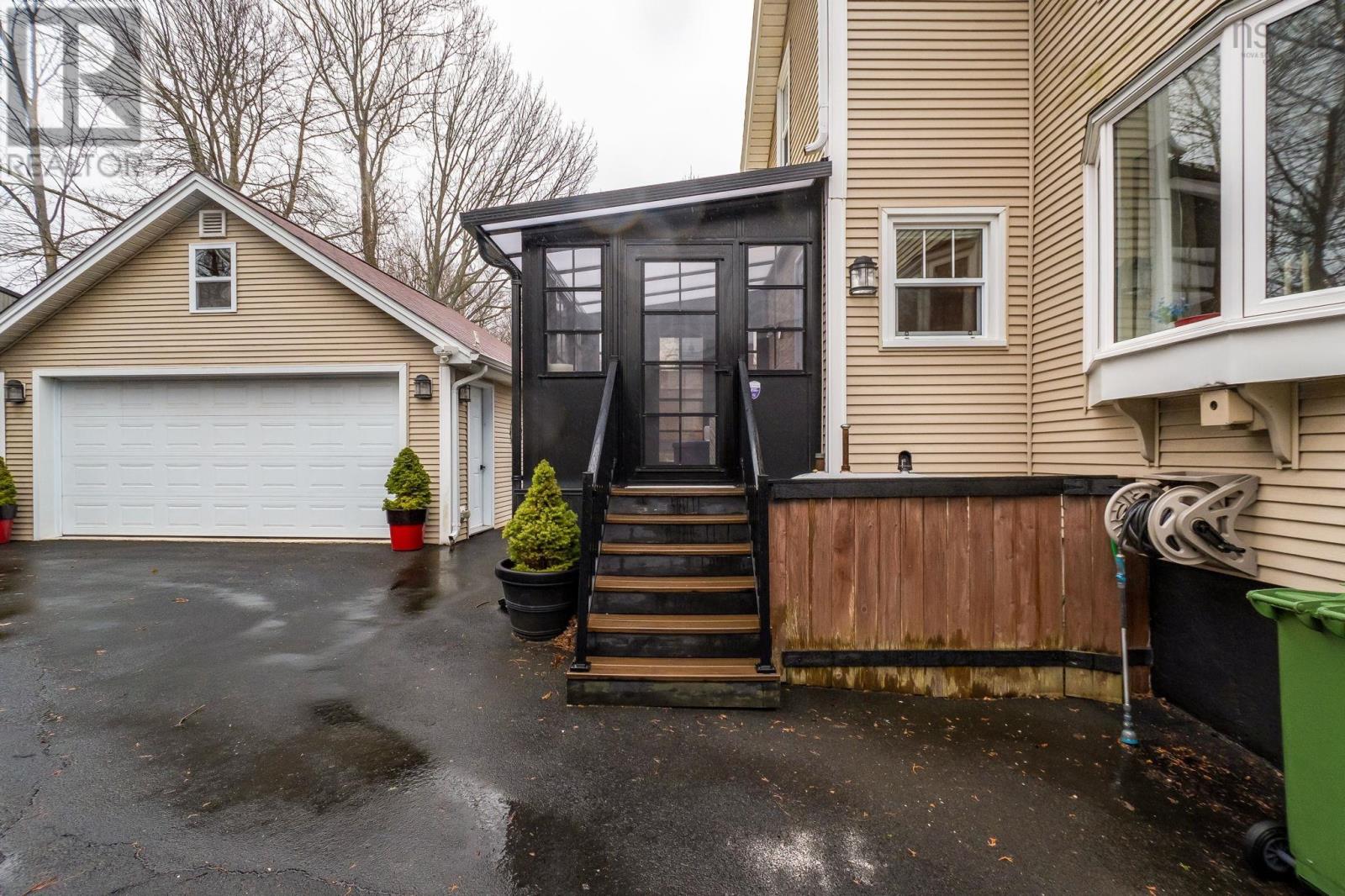 Property 33 of 49 of 8 Eaton Avenue