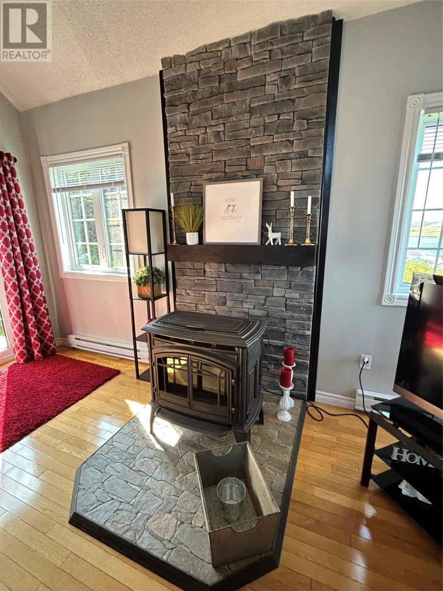 13 Midway Road - 21