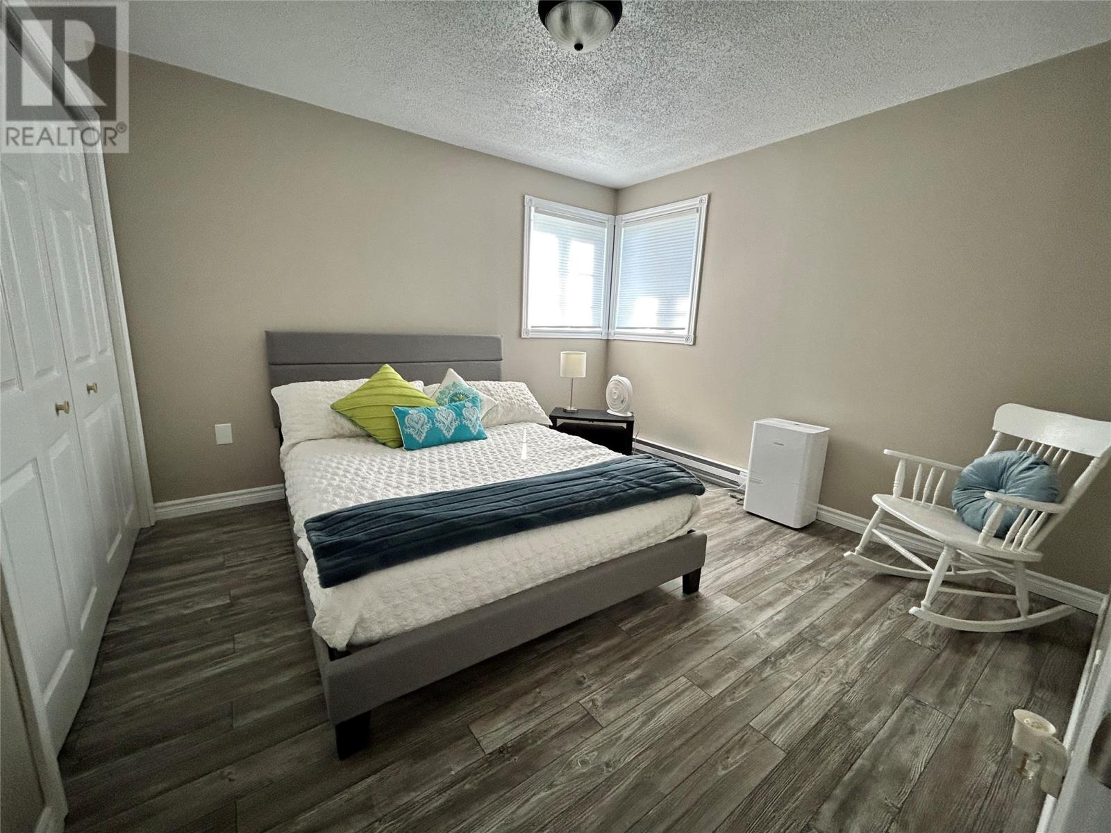 13 Midway Road - 33