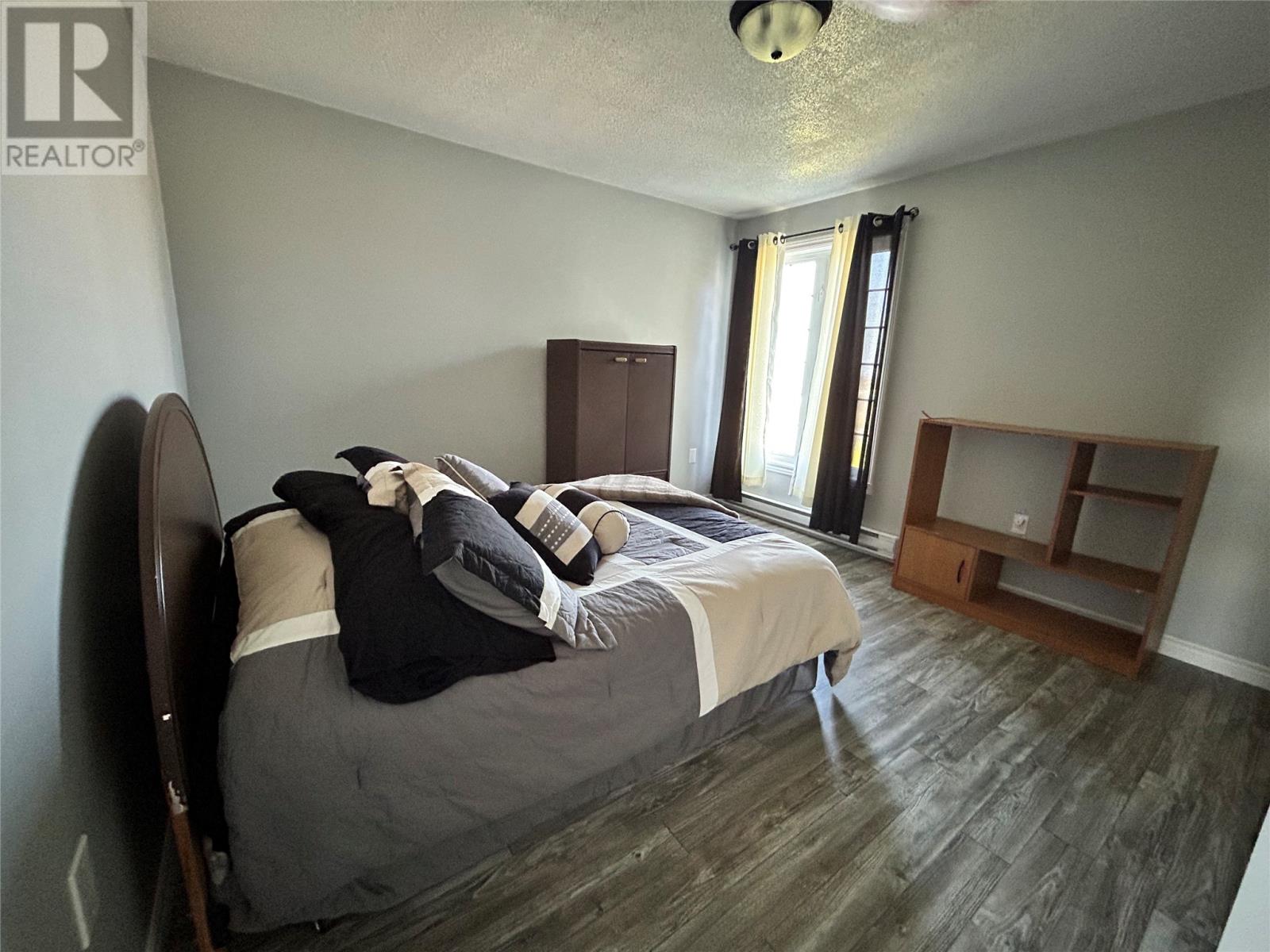 13 Midway Road - 34