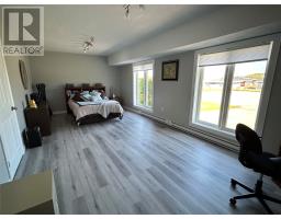 13 Midway Road thumbnail 27