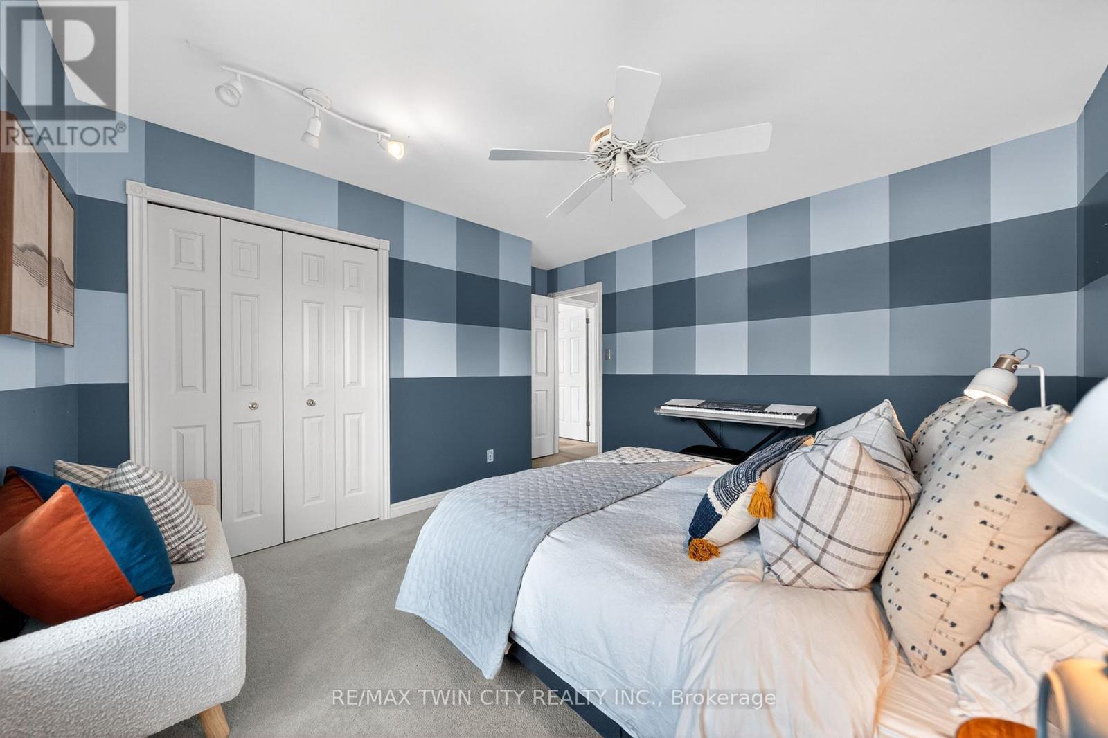 38 GLEN ABBEY COURT - 27