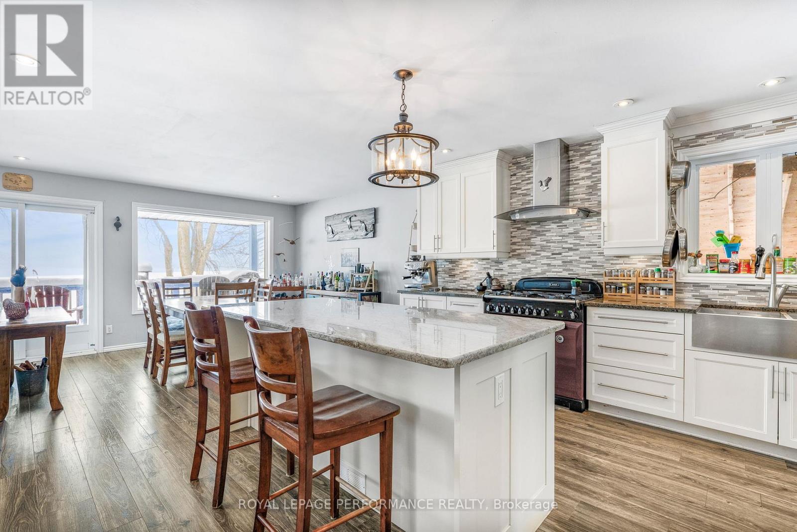 922 LALONDE ROAD - 14