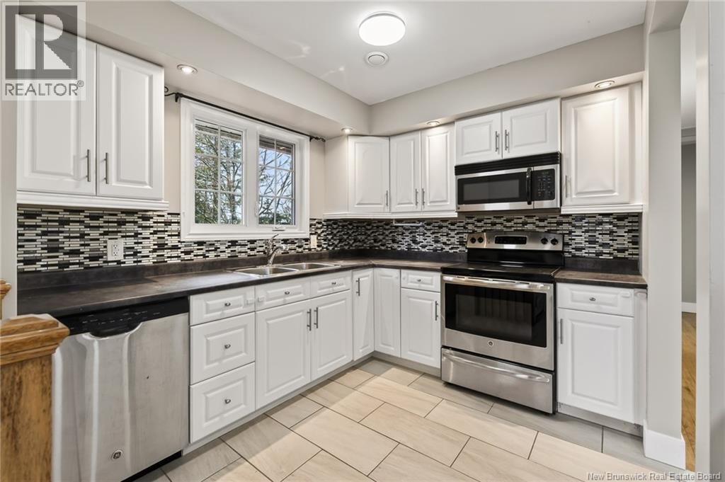 217 Canterbury Avenue - 10