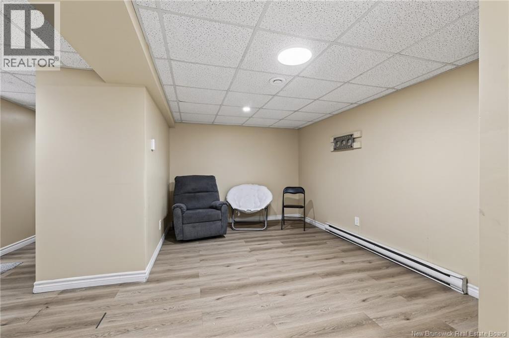 217 Canterbury Avenue - 28