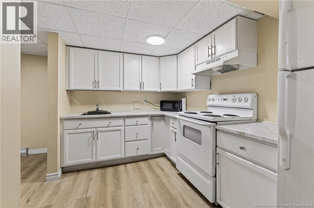 217 Canterbury Avenue - 25