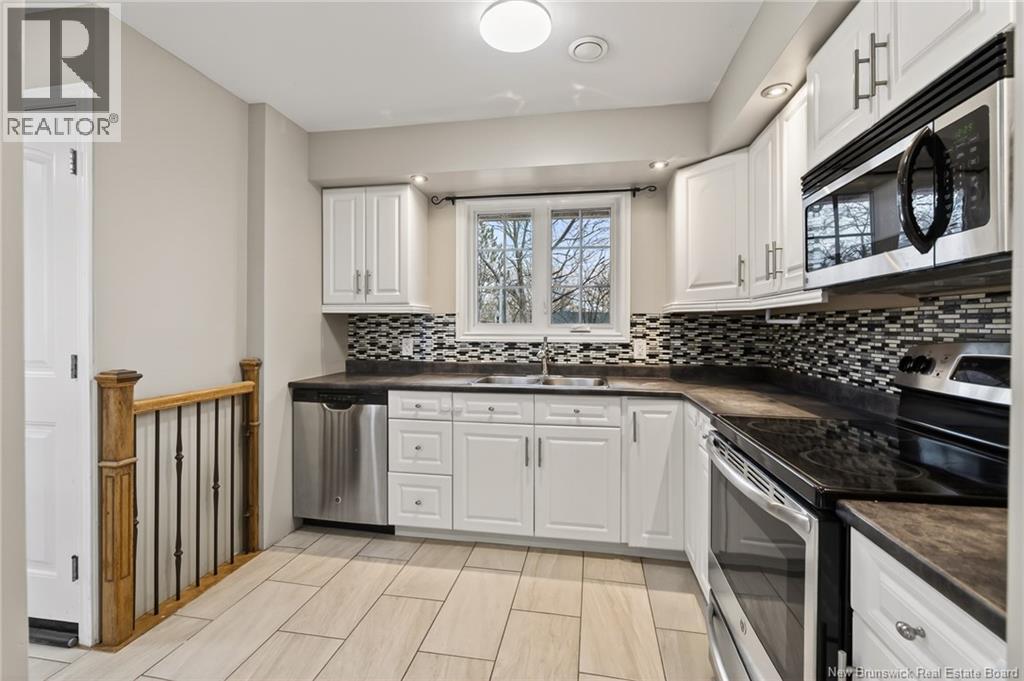 217 Canterbury Avenue - 11