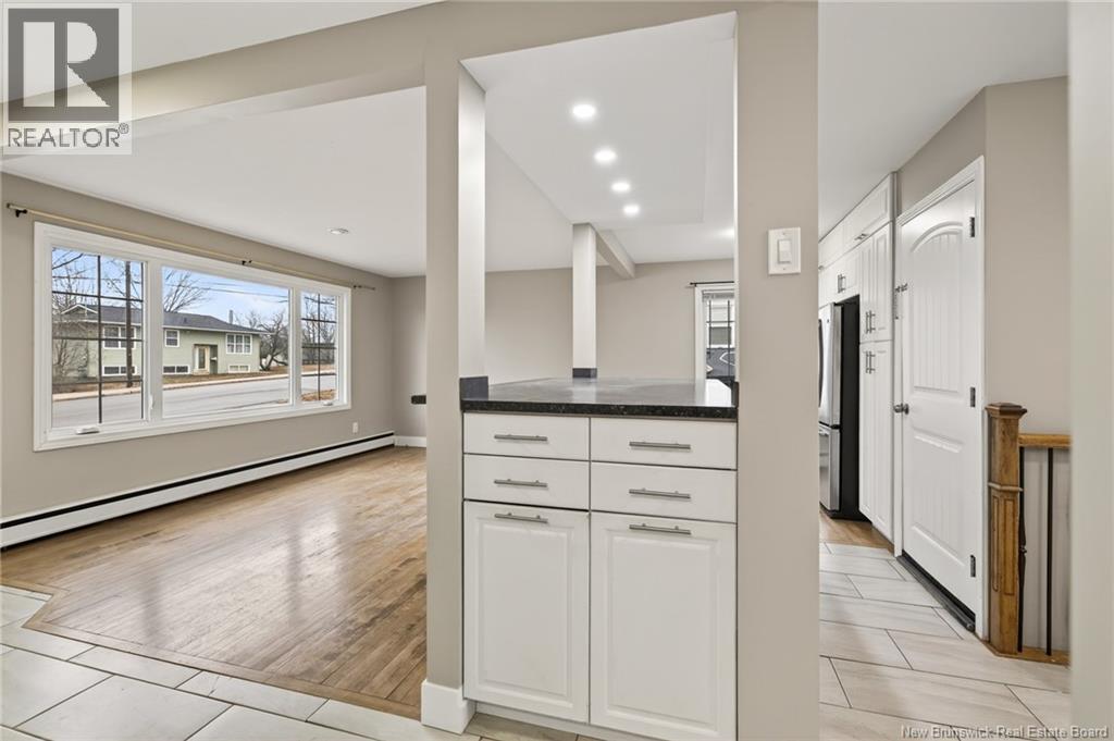 217 Canterbury Avenue - 13
