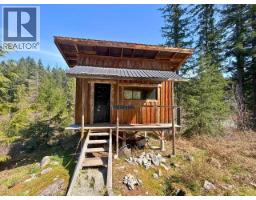 1731 Highway 101, Powell River, BC V8A0G6 Photo 13