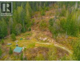 1731 Highway 101, Powell River, BC V8A0G6 Photo 16