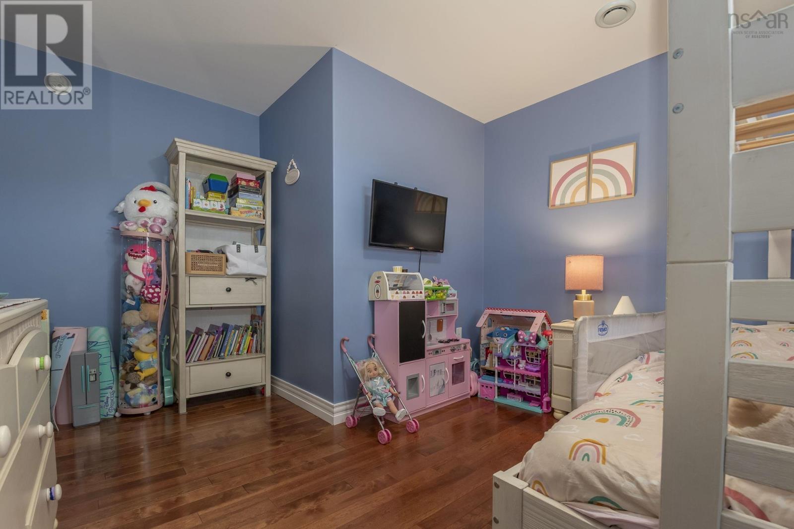 Property 17 of 31 of 68 Terra Nova Drive