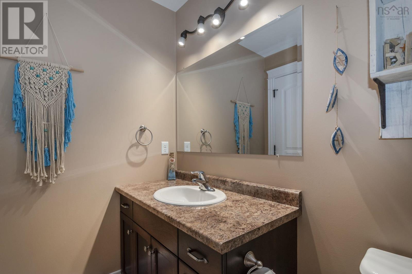 Property 23 of 31 of 68 Terra Nova Drive