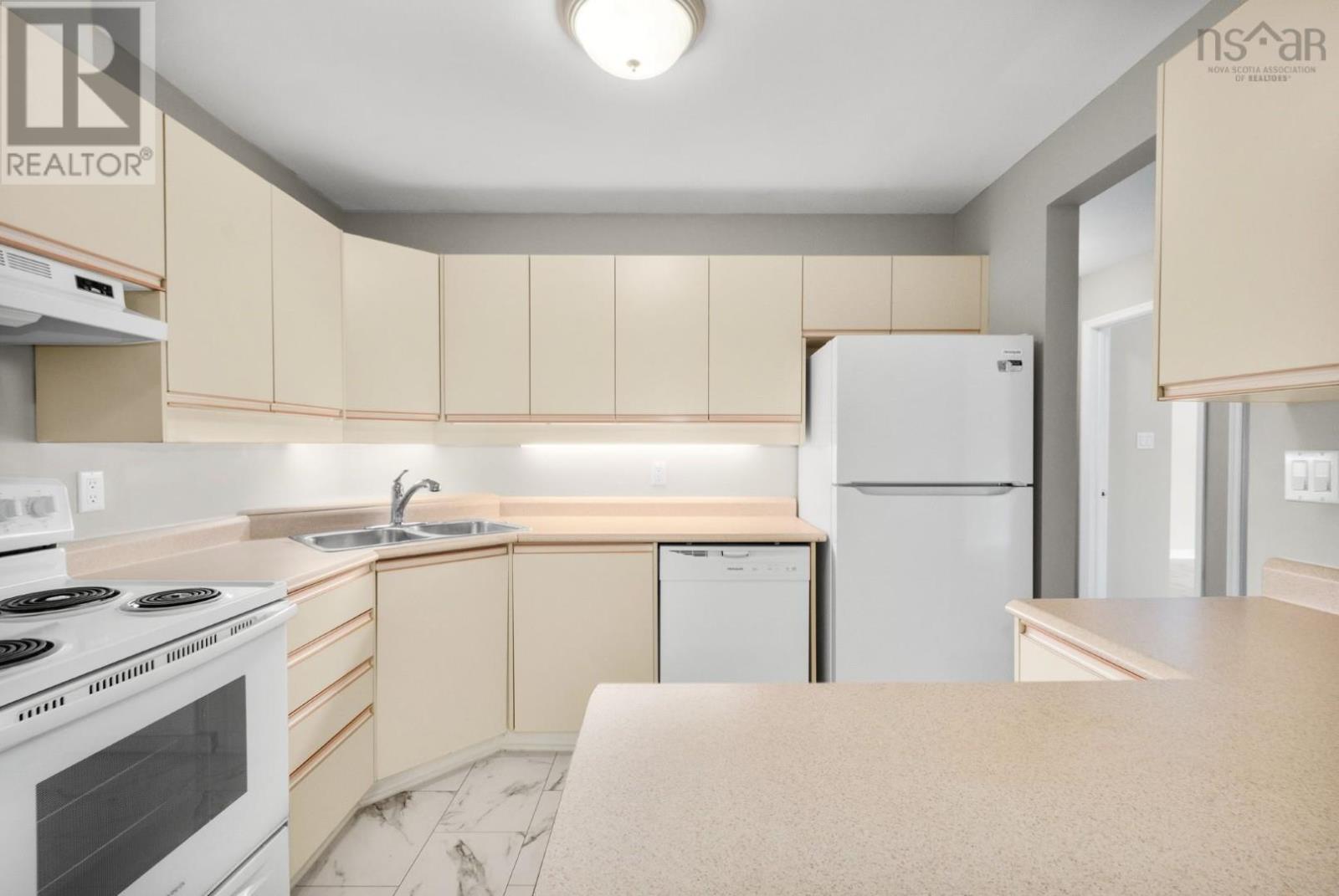 Property 17 of 37 of 422 96 Moirs Mill Road