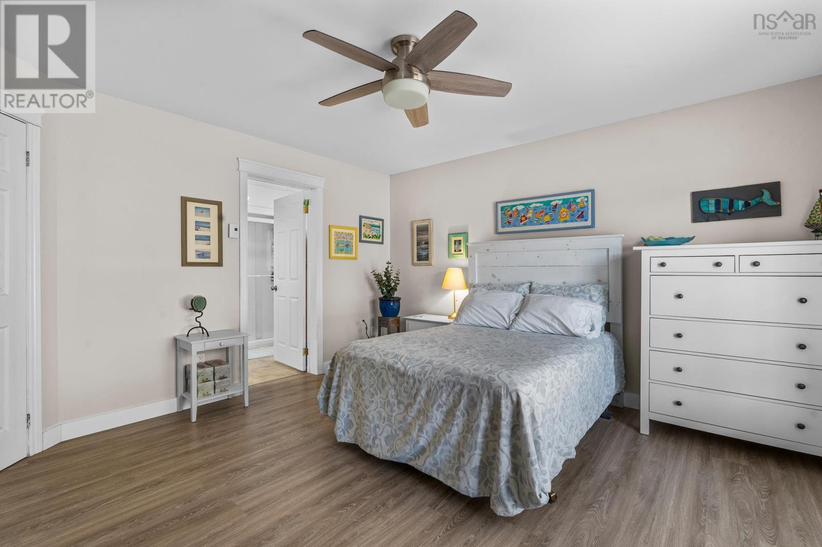 Property 27 of 49 of 28 Morgans Landing