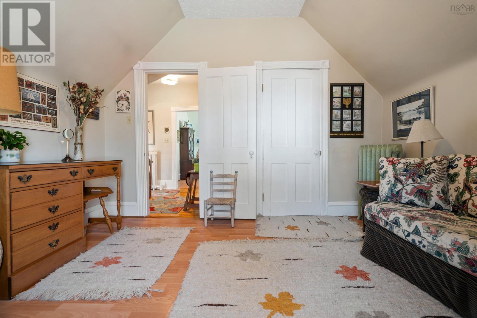 Property 26 of 37 of 216 BROOKSIDE Avenue