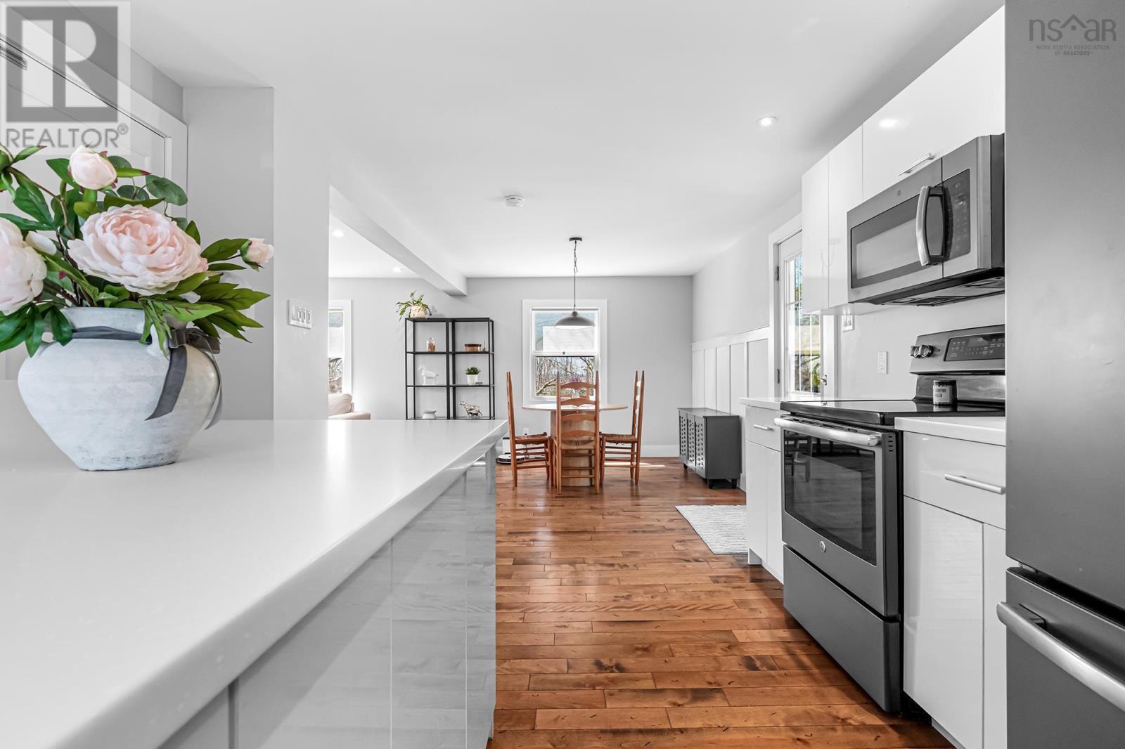 Property 10 of 51 of 764 Cobequid Road