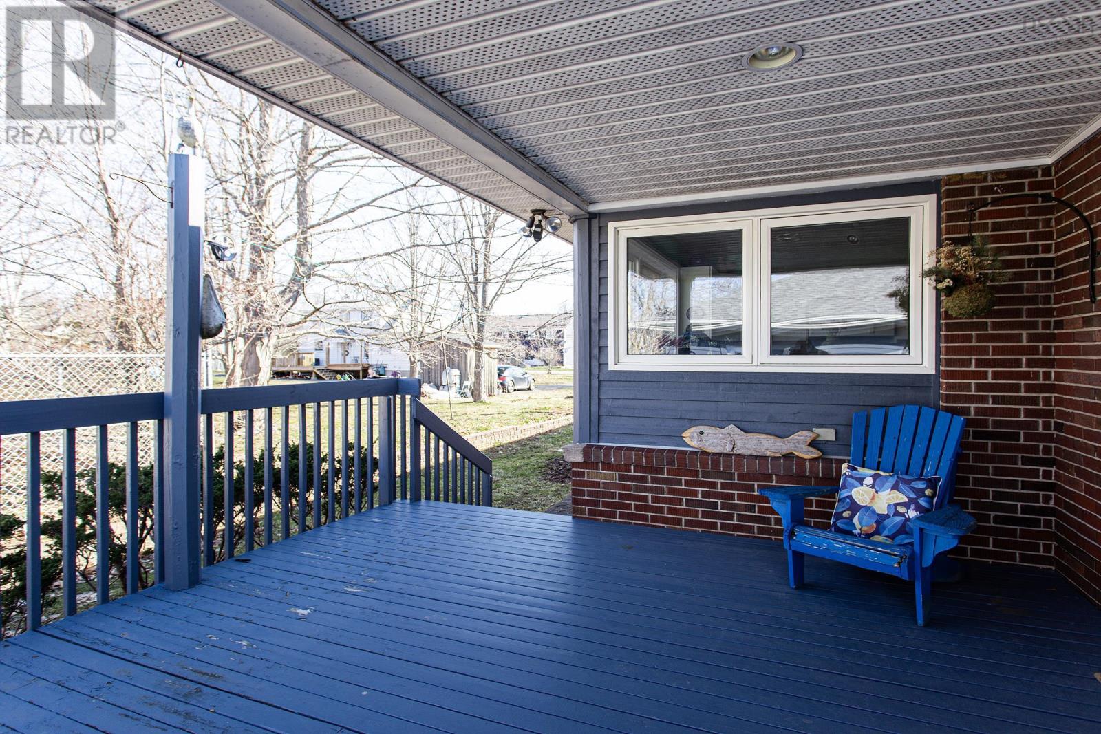 Property 5 of 24 of 21 Spring Garden Road