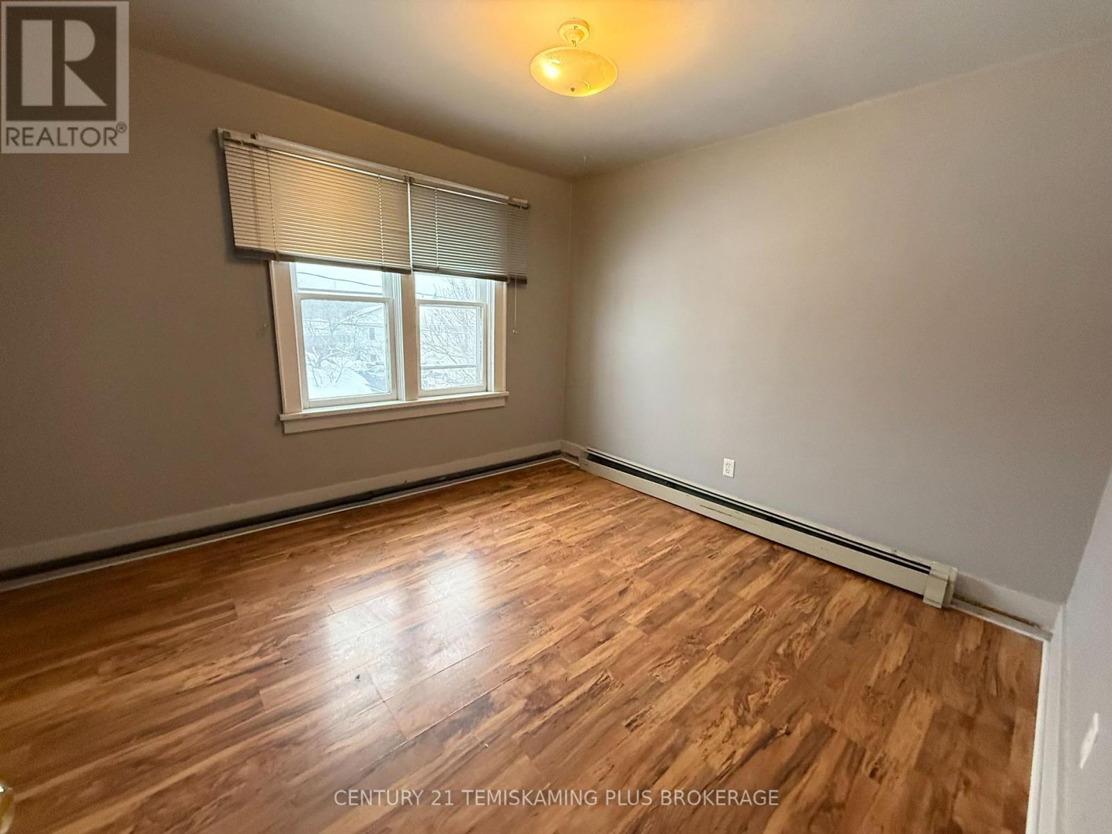 Unit 4 - Bedroom