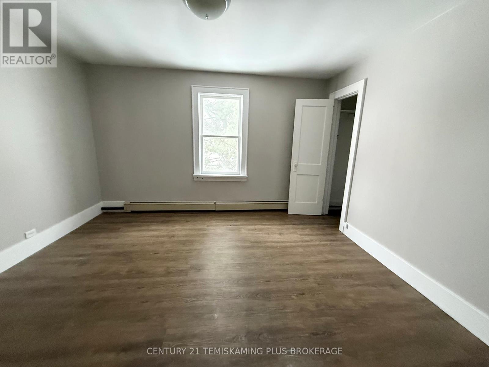 Unit 5 - Bedroom 2