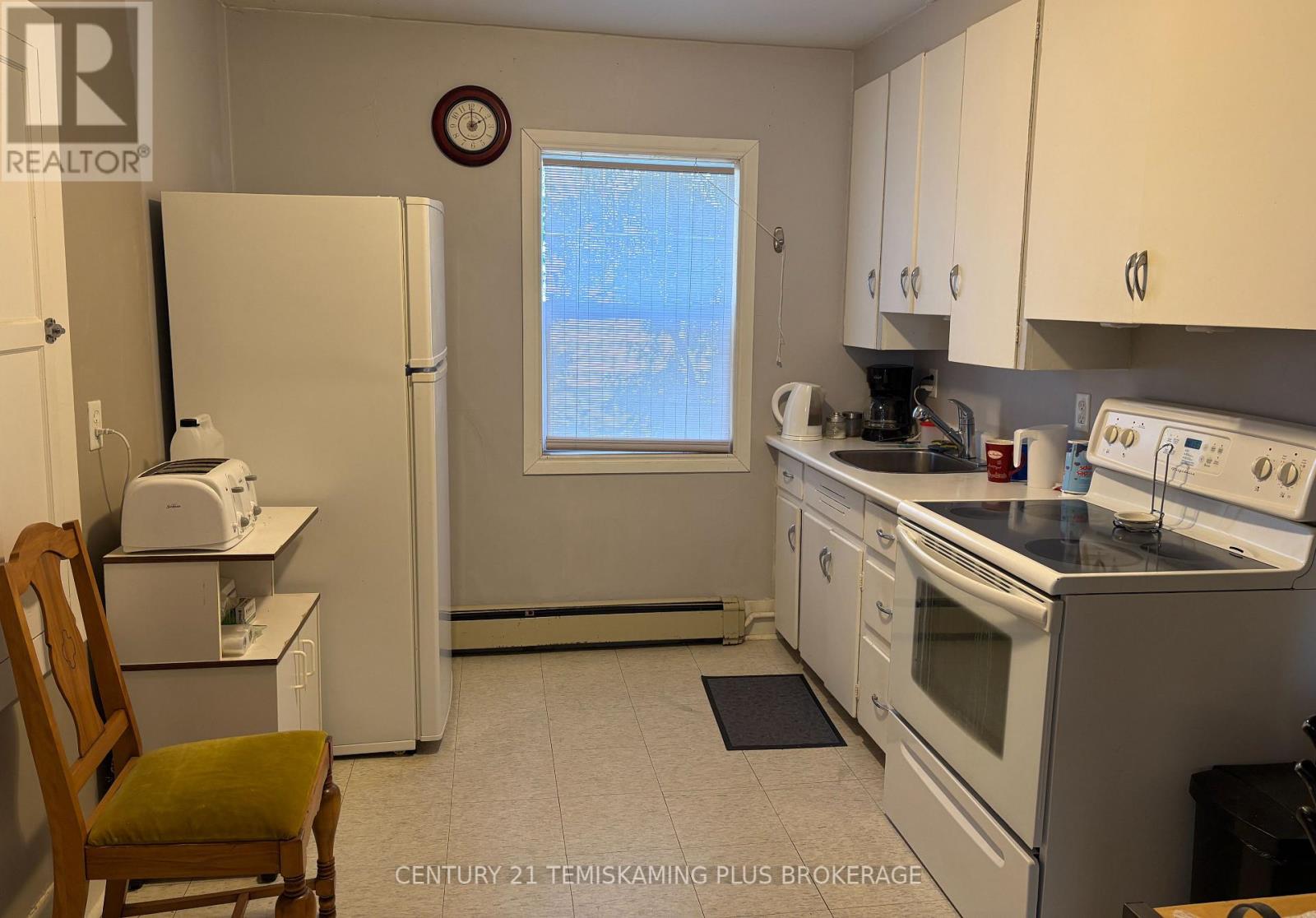 Unit 2 - Kitchen