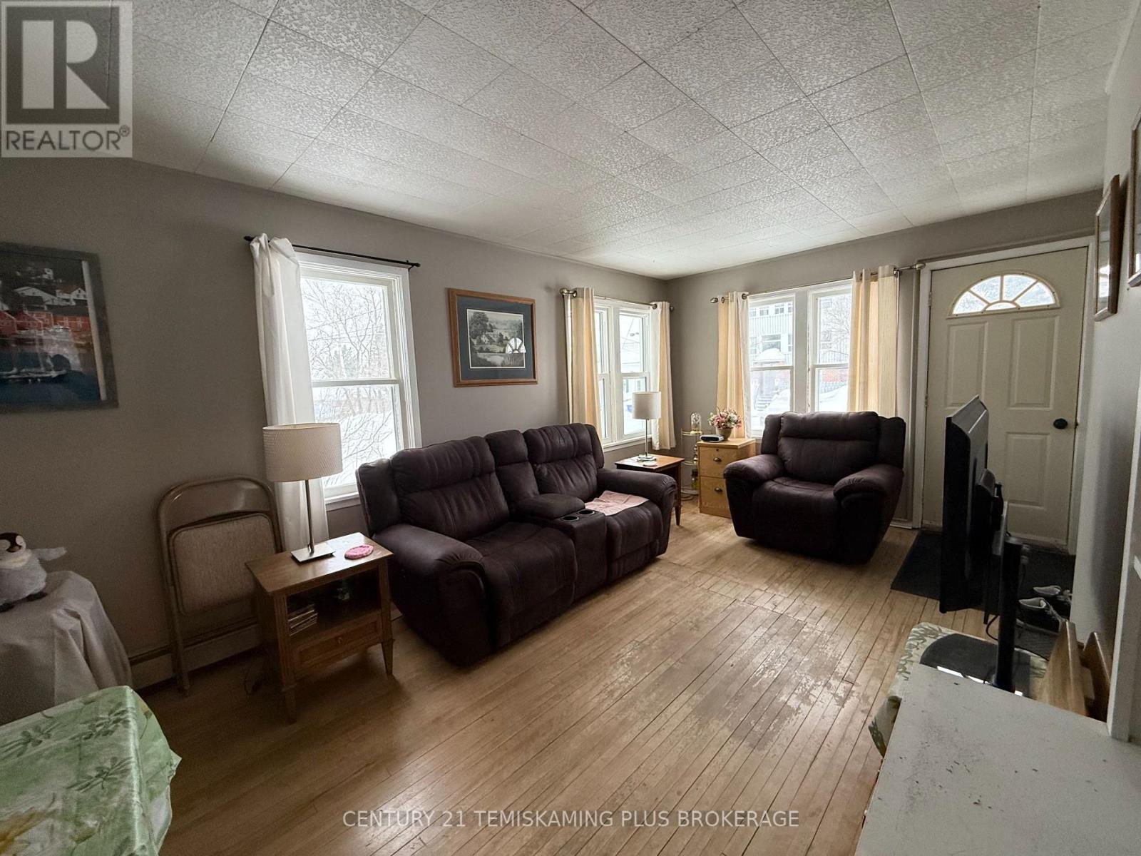 Unit 2 - Living Room