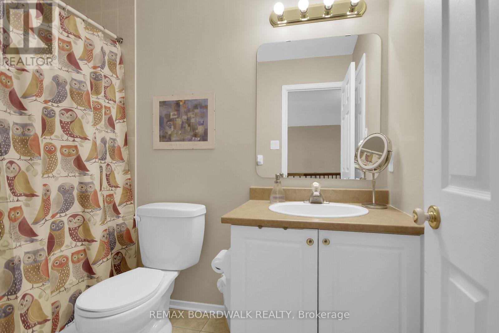 Main bathroom