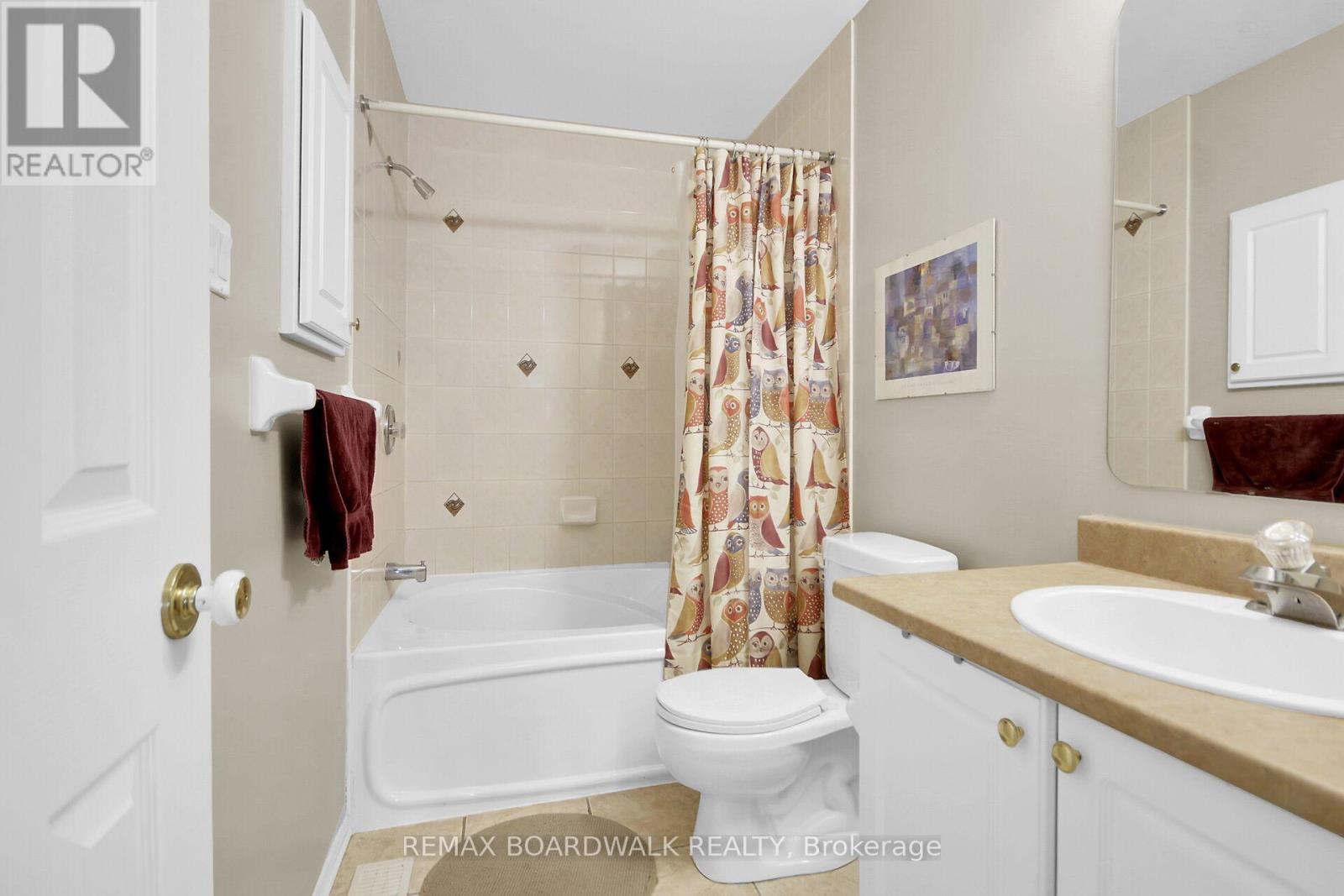 Main bathroom