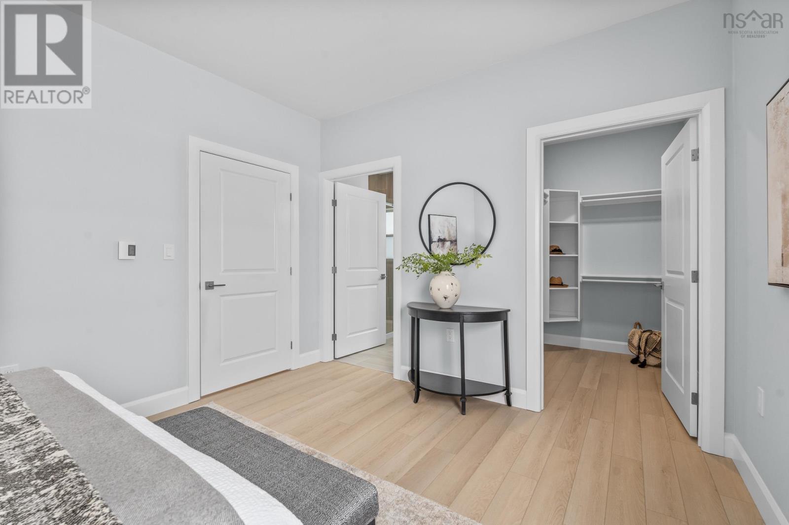 Property 34 of 48 of 11297 Highway 2