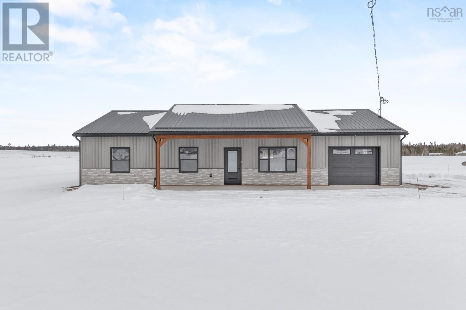 Property 2 of 48 of 11297 Highway 2