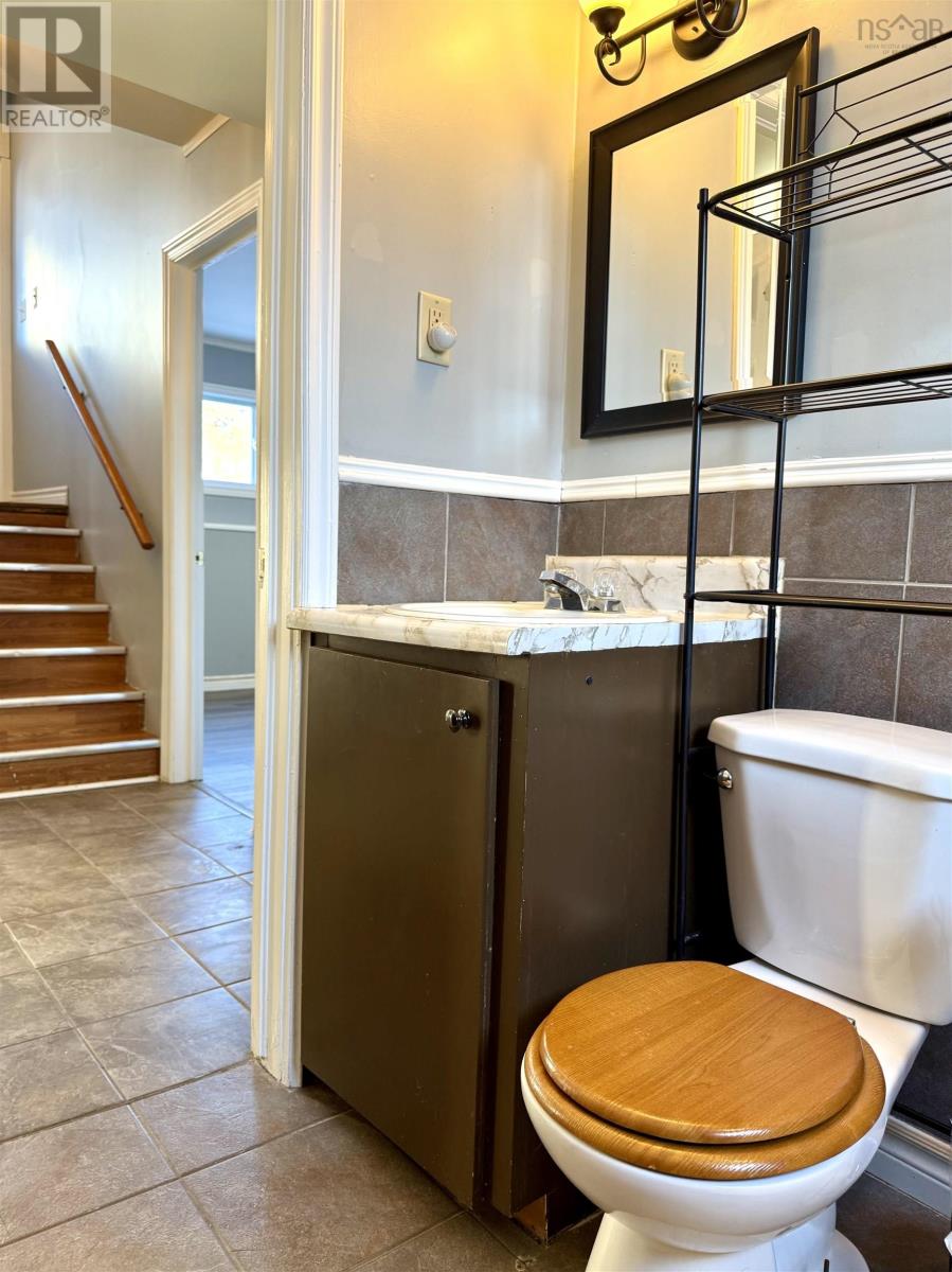 Property 36 of 45 of 20 Dickey Street