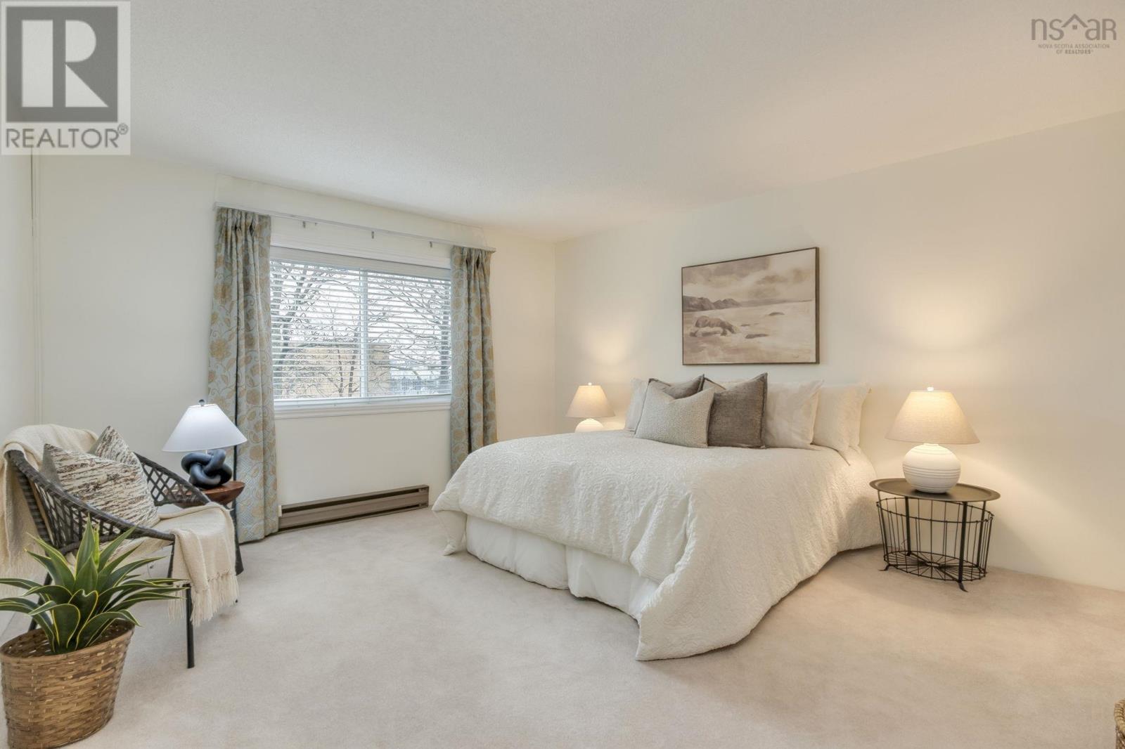 Property 17 of 36 of 306 5570 Heatherwood Court