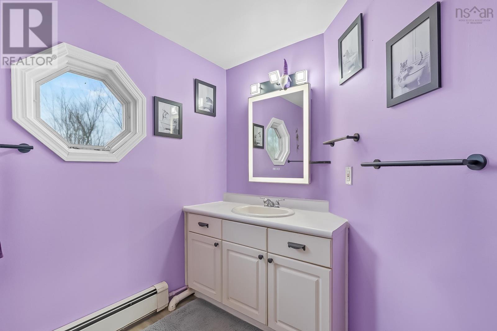 Property 20 of 43 of 114 Bog Road