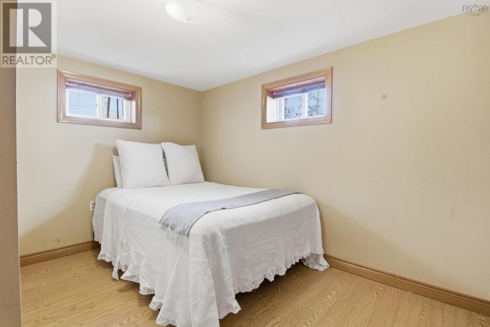 Property 27 of 42 of 145 Rosedale Avenue