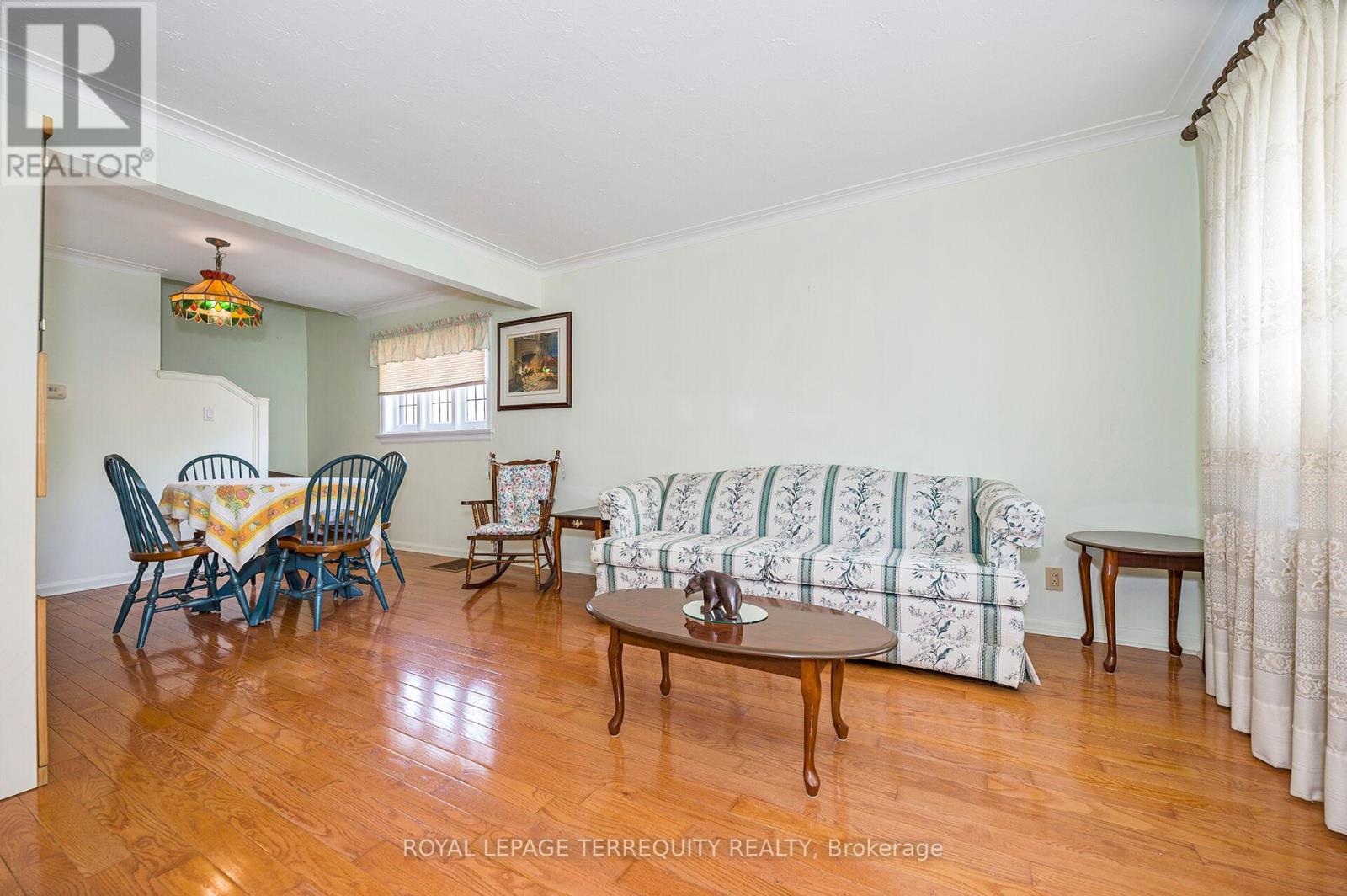 68 PARKCHESTER ROAD - 6