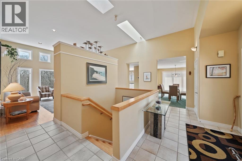 46 SOMERSET Drive - 11