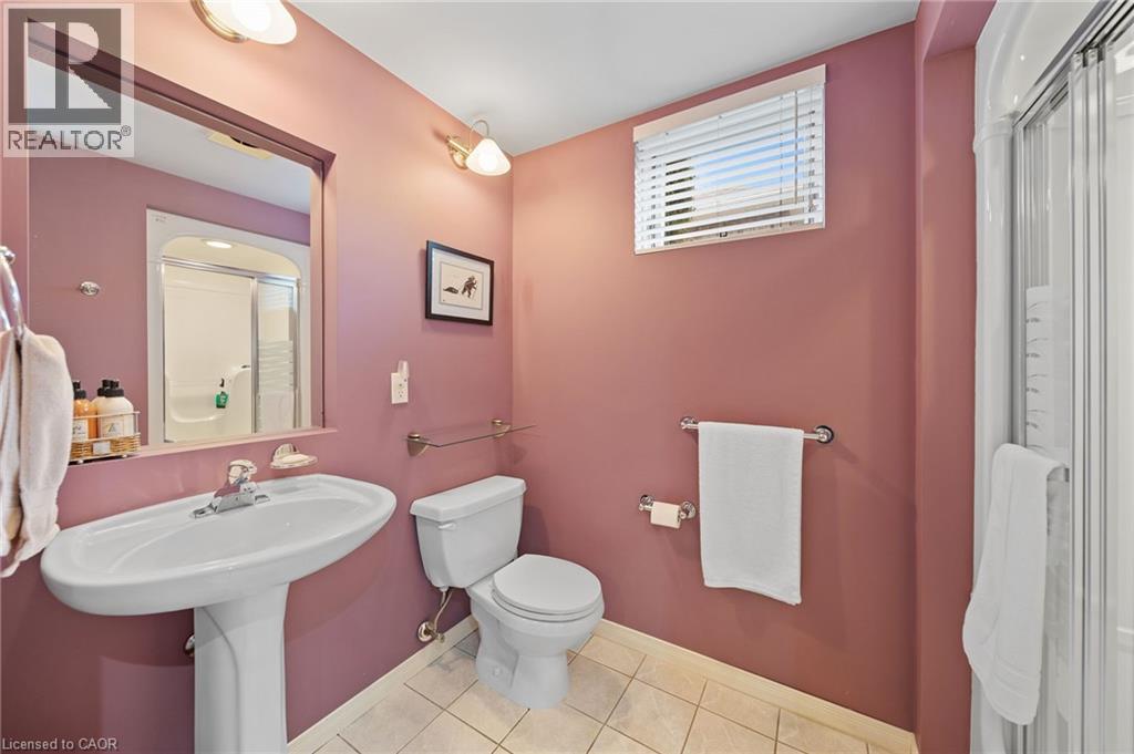 46 SOMERSET Drive - 38