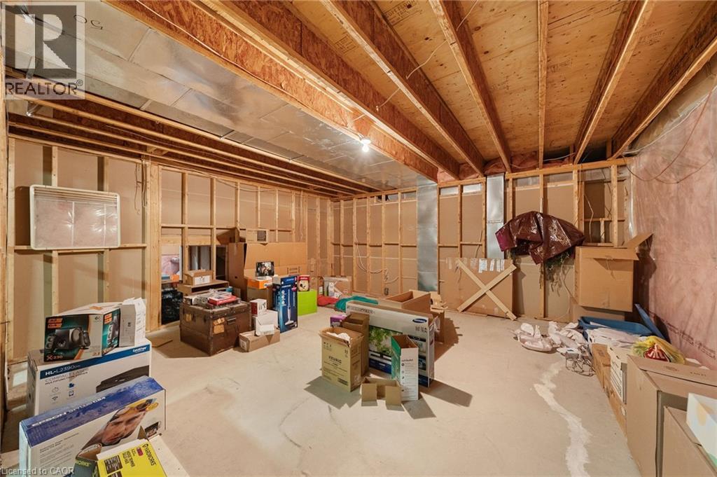 46 SOMERSET Drive - 41